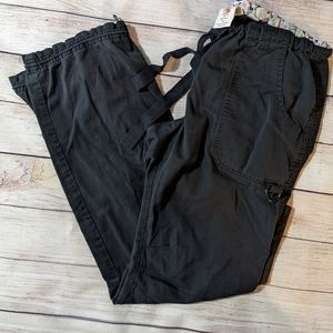 Koi Lindsey Cargo Scrub Pants, Women's Medium Tall, Black
